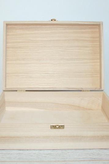 Wooden Storage and Keepsake Box 11.61 x 7.87 x 3.34 inch (ash wood)